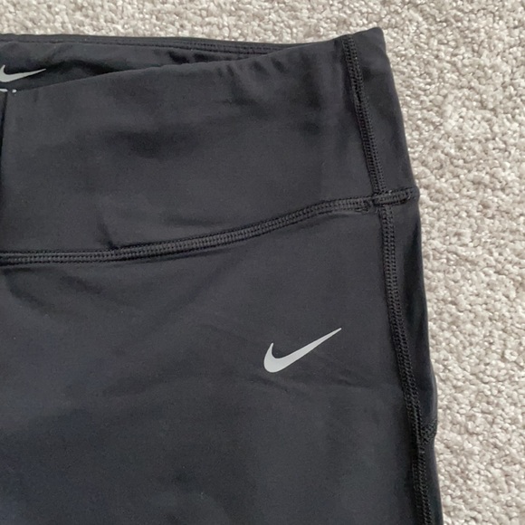 Nike Dri Fit Leggings - Picture 2 of 8